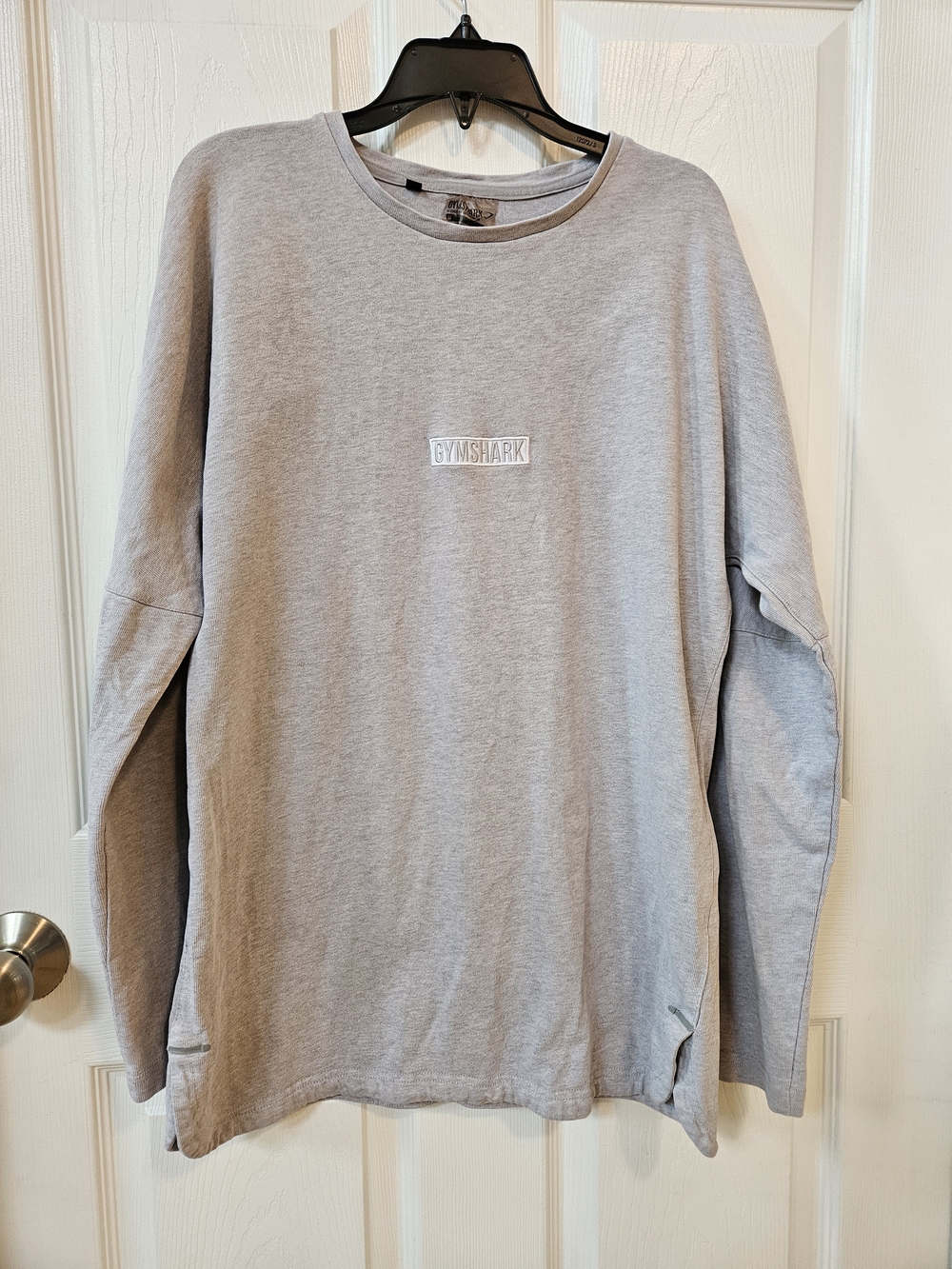Gymshark Men's Light Gray Crewneck Long Sleeve Shirt Size Medium